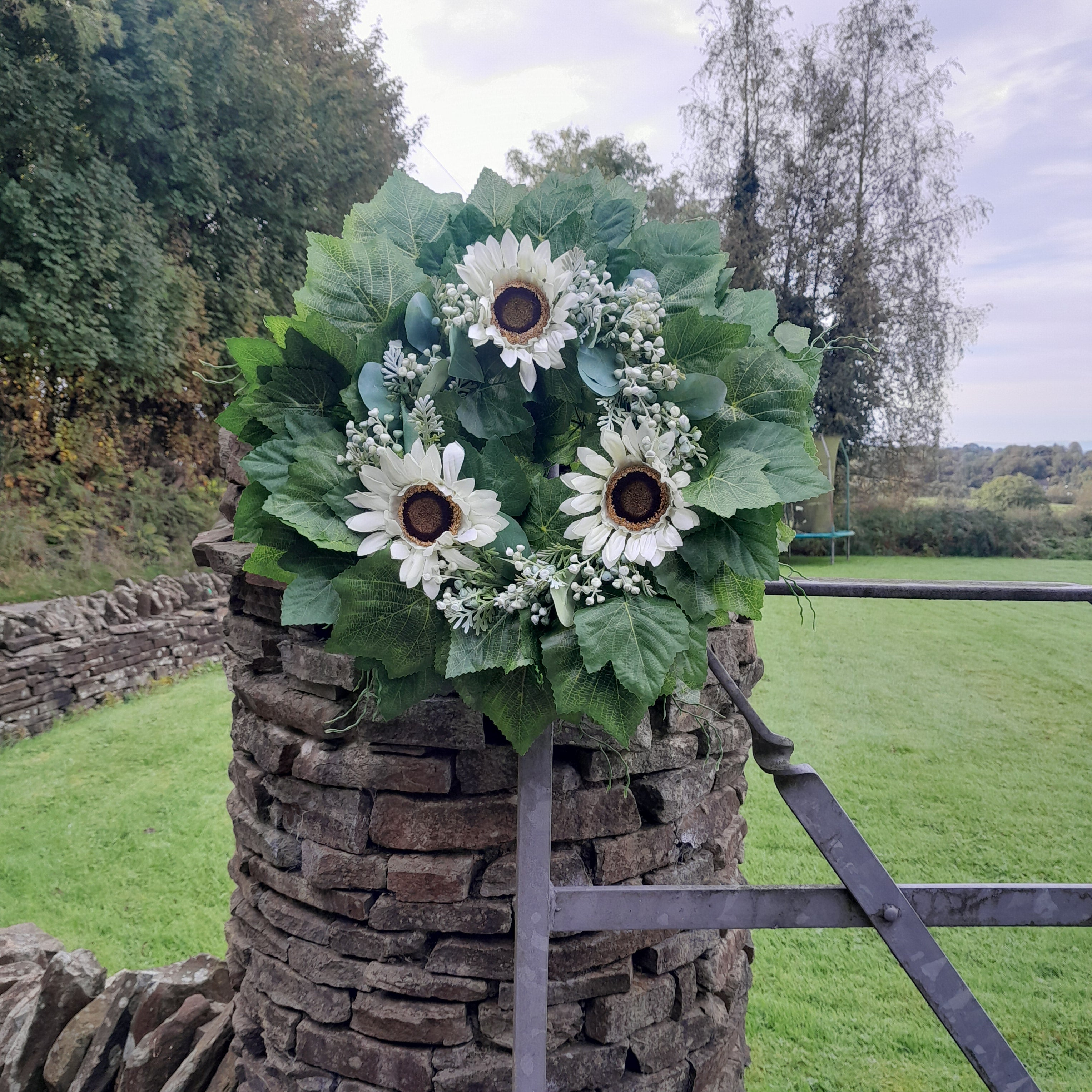 "Simply Grapevine & Sunflowers"