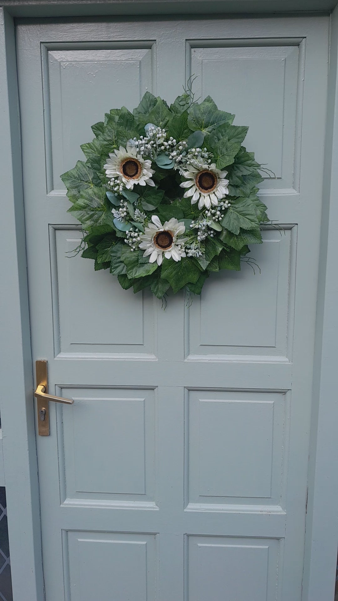 "Simply Grapevine & Sunflowers"